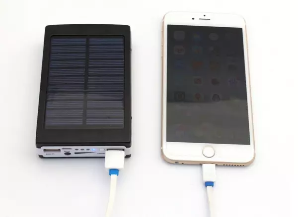 аккумулятор на солнечной панели64e3_enlvv.png Аккумулятор Power Bank 30000mAh Solar